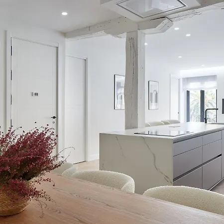 The Collection - Opera Lejlighed